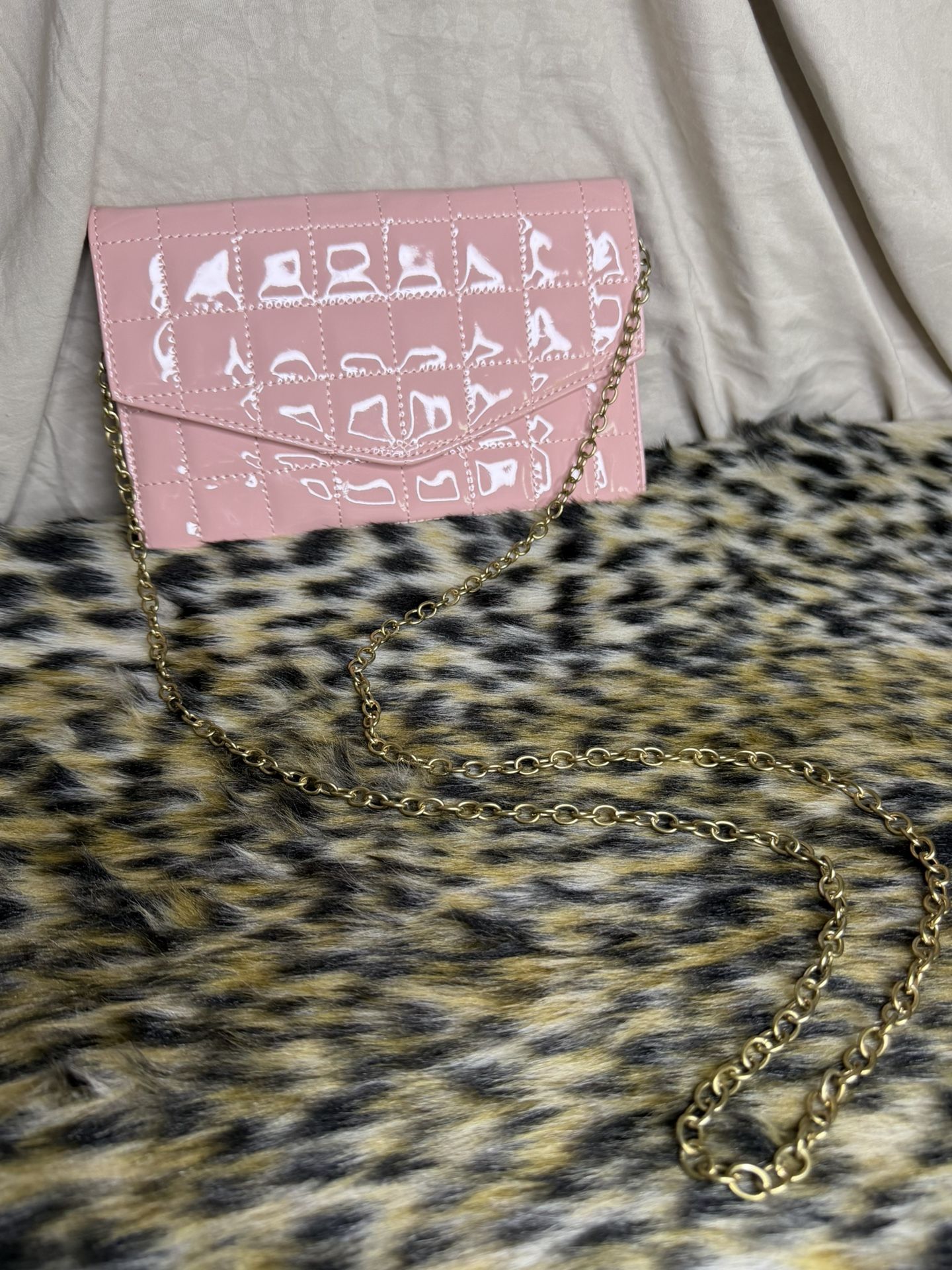 Crossi Pink Patent Leather Crossbody