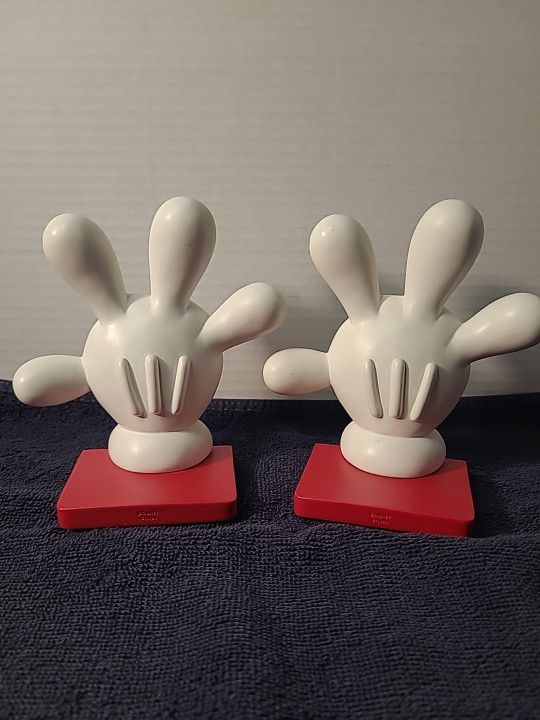 Vintage?Disney " Mickey Mouse Hands" Bookends
