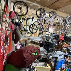 Bmx.    Read All.     85 Hutch.  82 Murry. Gt Others 