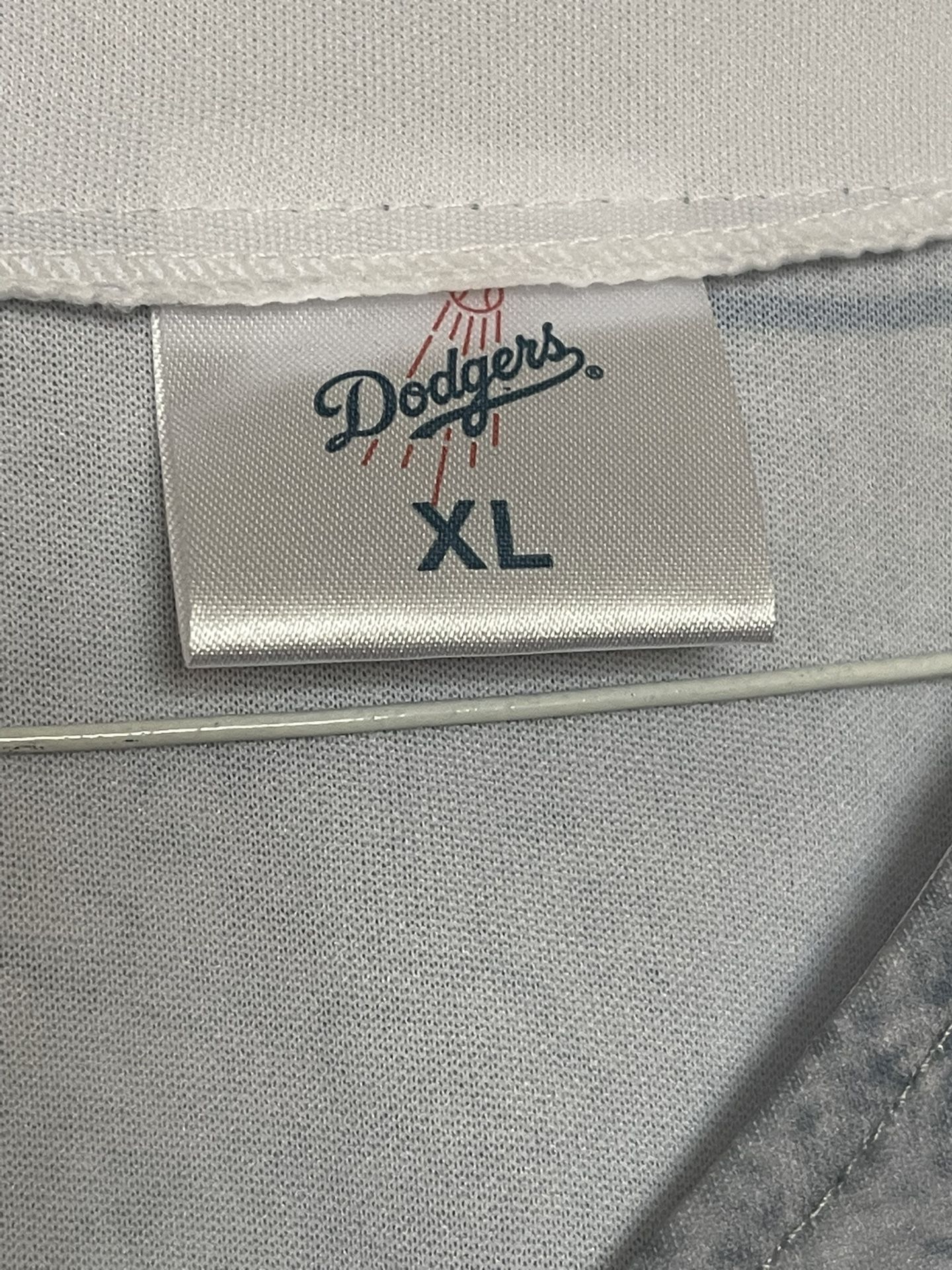 Jackie Robinson (all Sizes) Throwback White Los Ángeles Dodgers Jersey for  Sale in Raleigh, NC - OfferUp