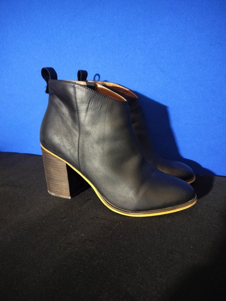 BP Lance Leather Black Heel Bootie (Size 11M)