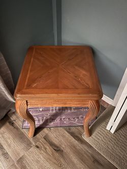 2 End Tables For Sales 