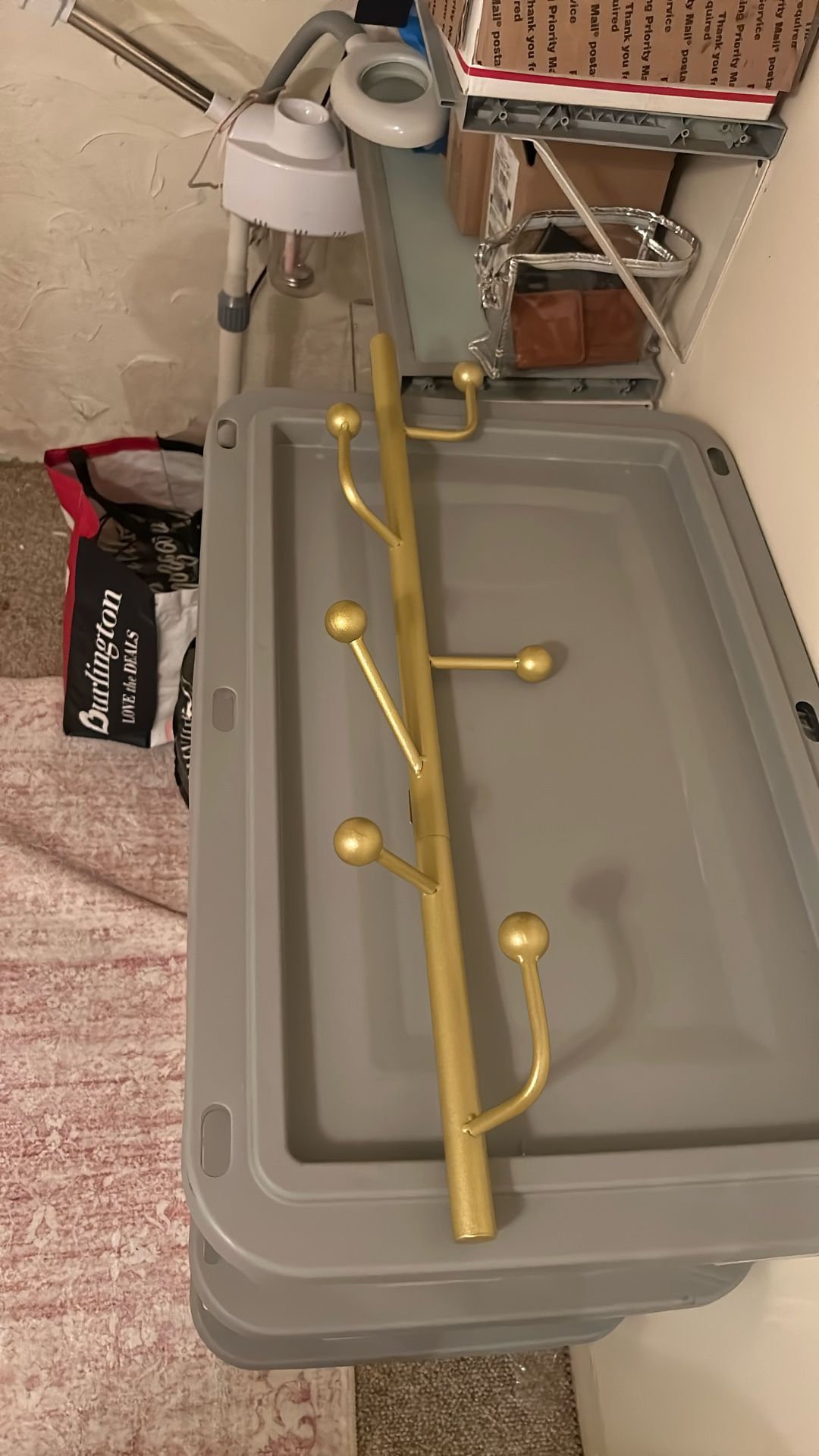 Wall Floating Coat Hanger