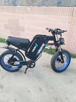 Electric Bike Bicycle Ebike Goes 35mph 120miles range. Keys. Charger & Helmet. Paid $1 Feb. Is used like new $700! Or Trade are welcome
