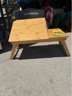 Folding Artist’s desk - portable