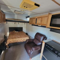 RV Trailer Tahoe.