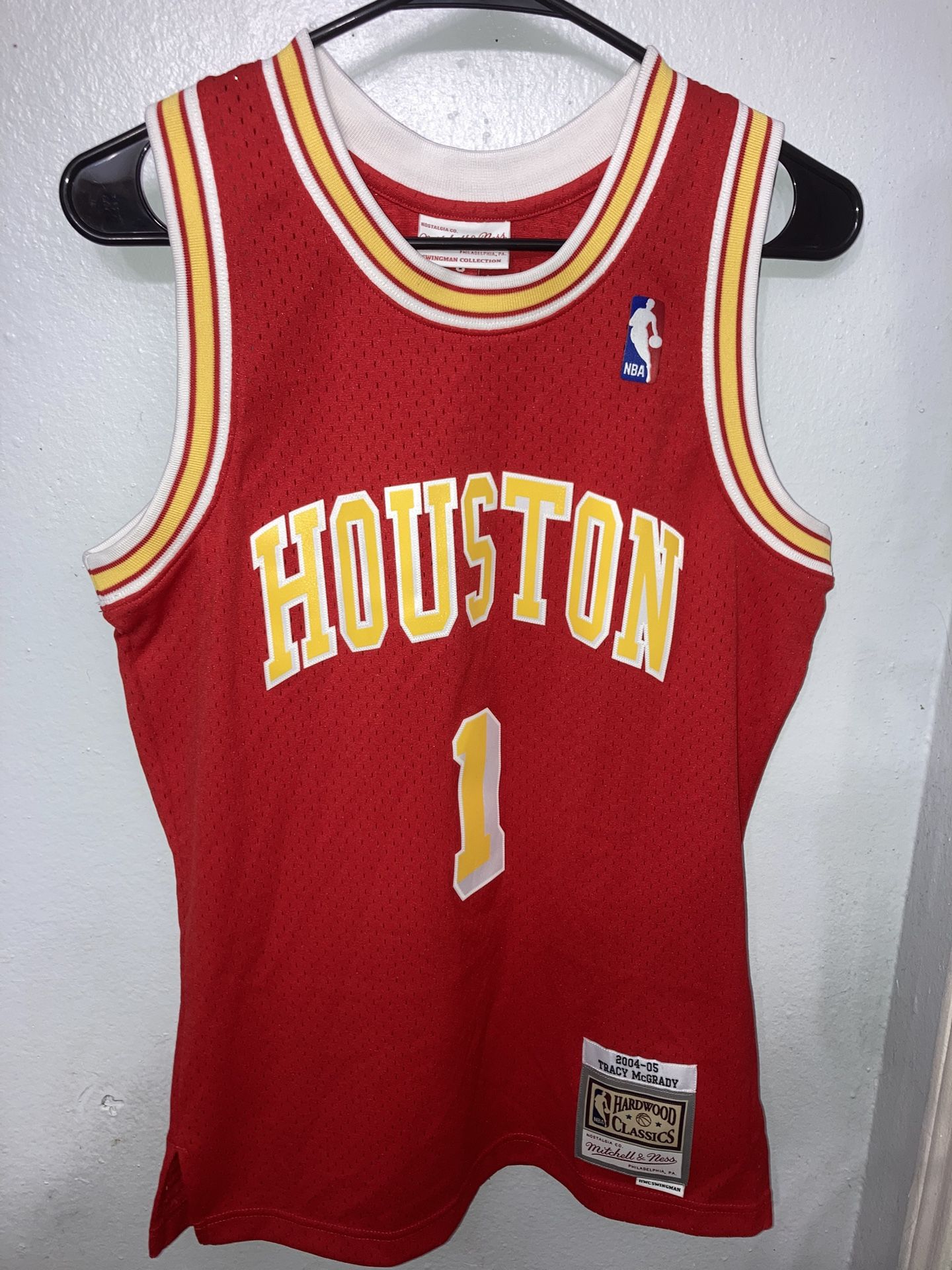 Men's Tracy McGrady Red Houston Rockets 2004/05 Hardwood Classics Swingman Player Jersey