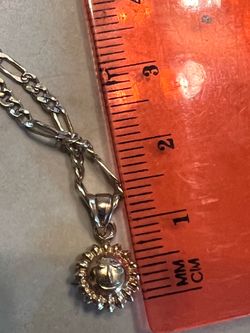Gold 14k Figaro Chain Necklace with Sun Pendant