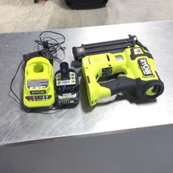 Ryobi 18 Gauge Nailer w/ Battery & Charger 