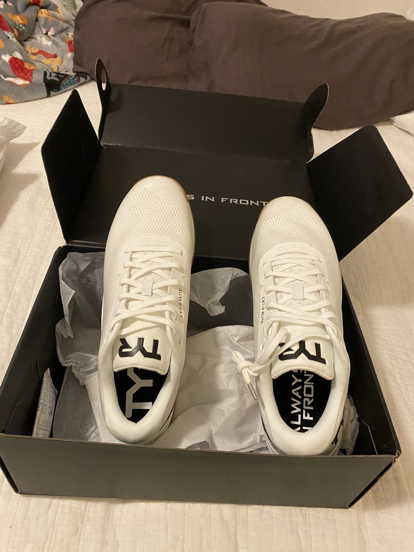 TYR SHOES