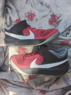 Boys Nikes