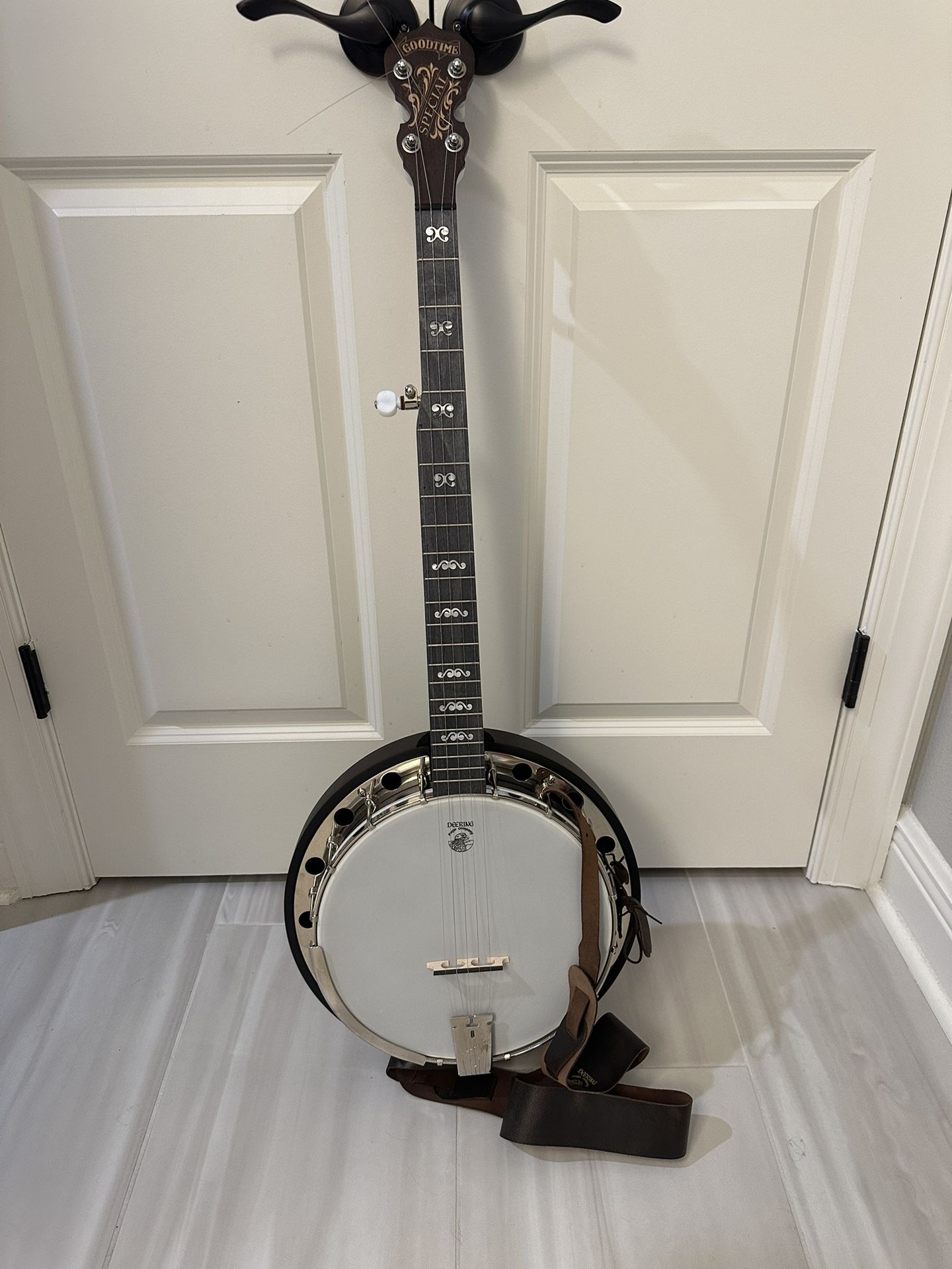 Deering Artisan Goodtime Special 5-string Banjo - Dark Red Mahogany