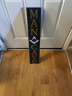 30 x 5 Wooden Sports Signs