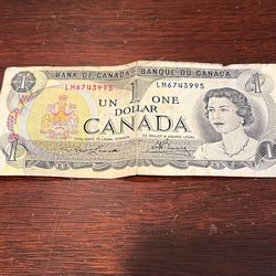 1973 Canadian One Dollar Bill. 