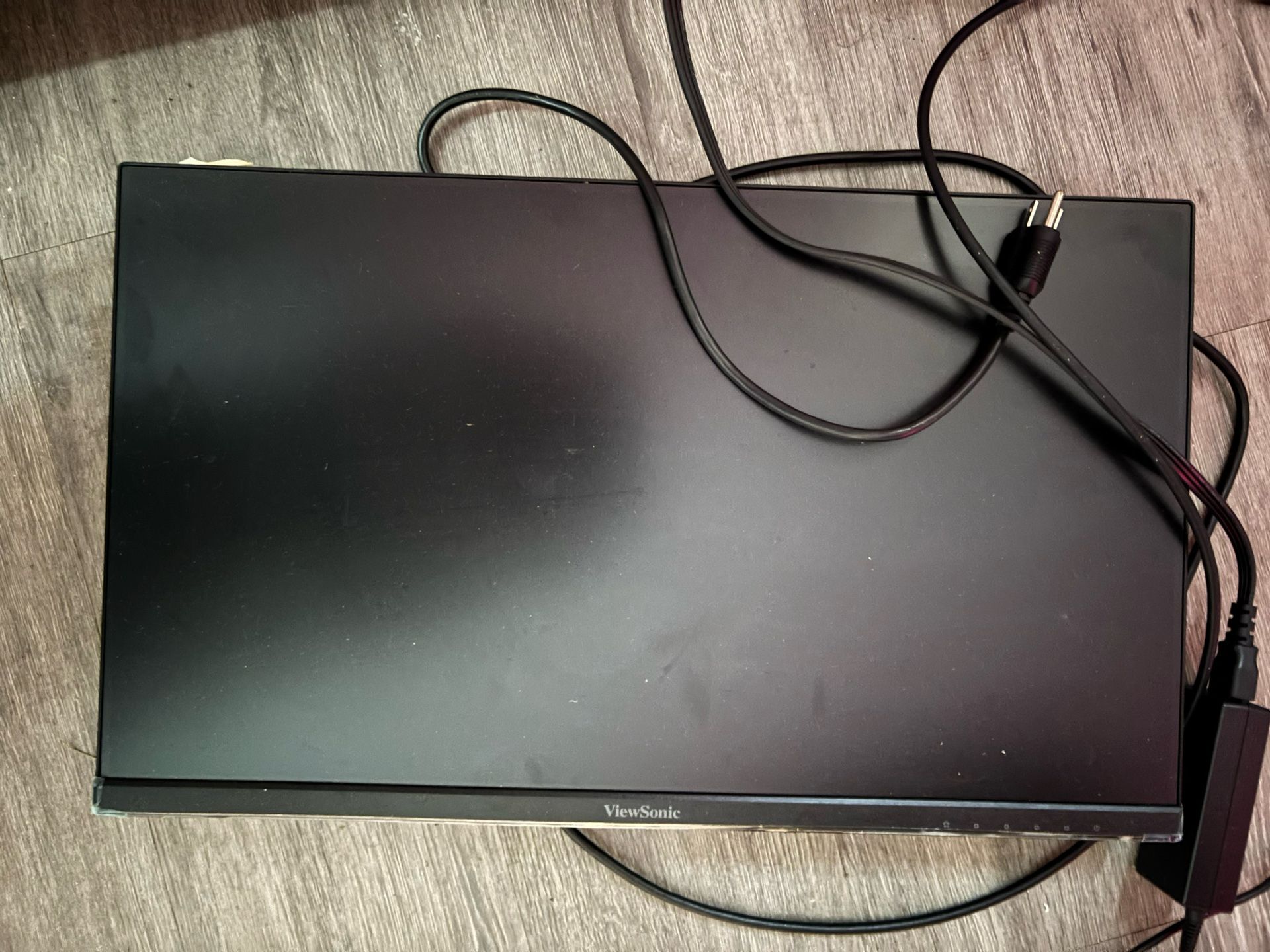 SET OF 2 - 24” Wide Computer Monitor Like New 