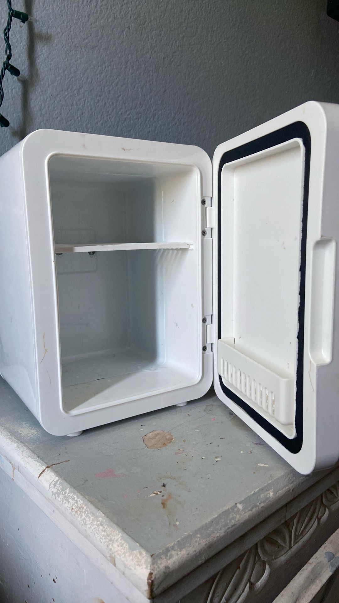 White mini fridge