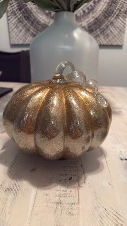 Pumpkin/fall decor