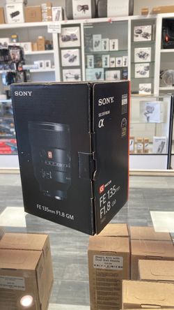 Sony FE 135mm F1.8 GM Lens
