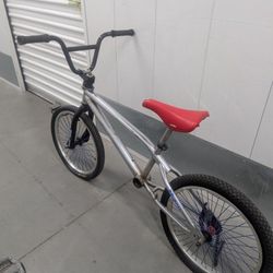 BMX HARO CHROME VINTAGE BIKE 