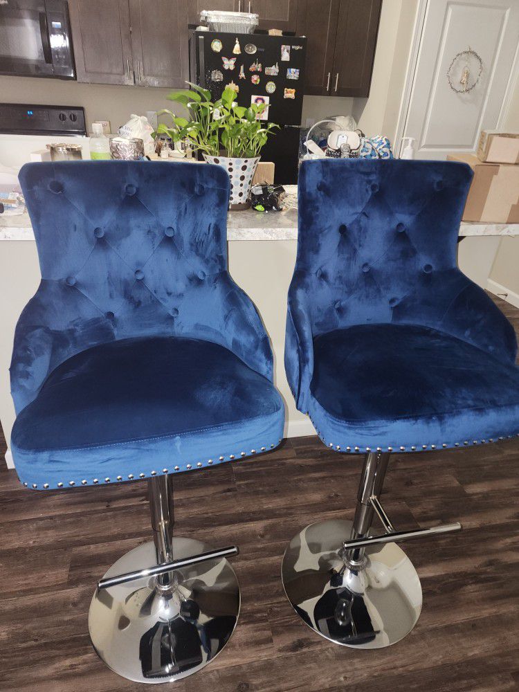 4 Velvet Blue Bar Chairs