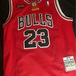 Michael Jordan 1997-98 Bulls Authentic Jersey