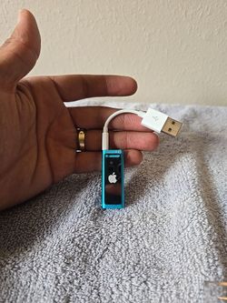 Apple iPod Shuffle (3rd Generation)