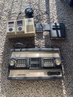 Intellivision 1 & 2 Lot