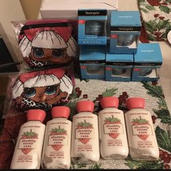 Last Minute Gifts Without Long Lines! 