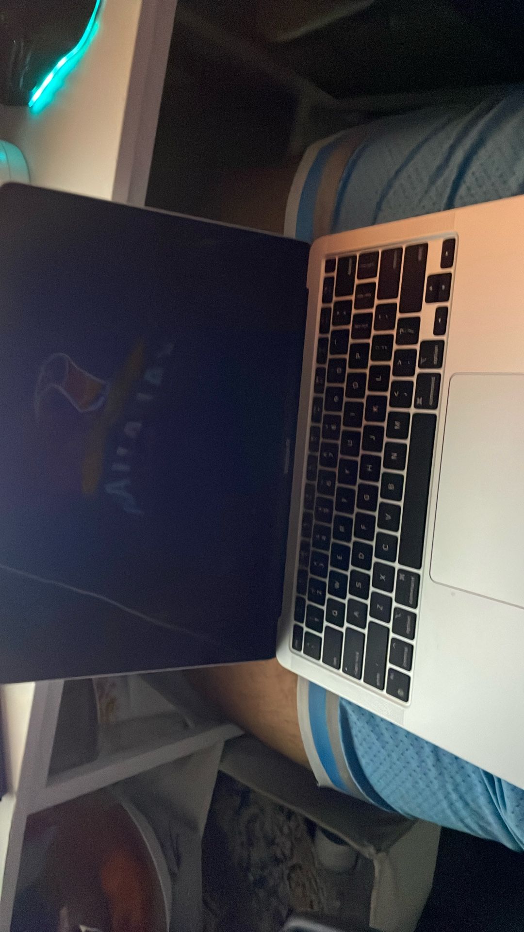 MacBook M1