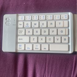 Bluetooth Fold Up Wireless Keyboard 
