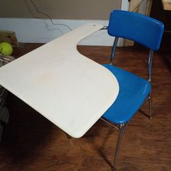 Tablet Arm Chair School Desk
