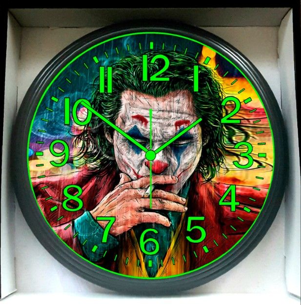 The Joker Glow In The Dark Wall Clock New!