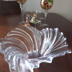 Beautiful  Glass Bowl