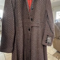 New Women’s Coat 