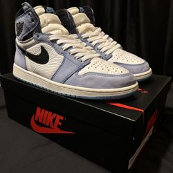 Air Jordan 1 Retro High OG University Blue