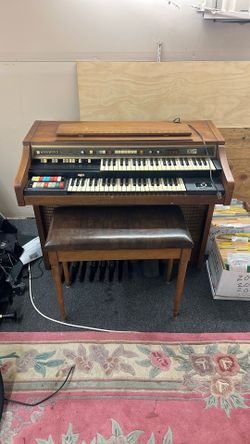 Hammond Organ