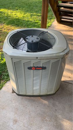 AC condenser unit never installed sat out side for a season ready for a good home