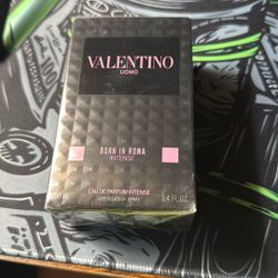 Valentino 