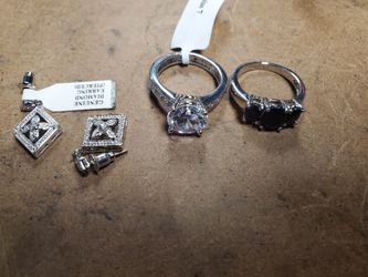 Women rings and earing