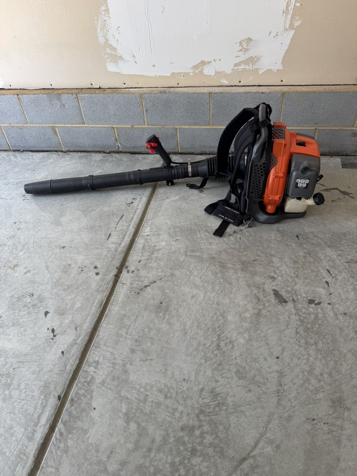 Husqvarna Backpack Blower, 50.2cc, 434 CFM