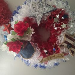 Red White And Blue Bless America Wreath