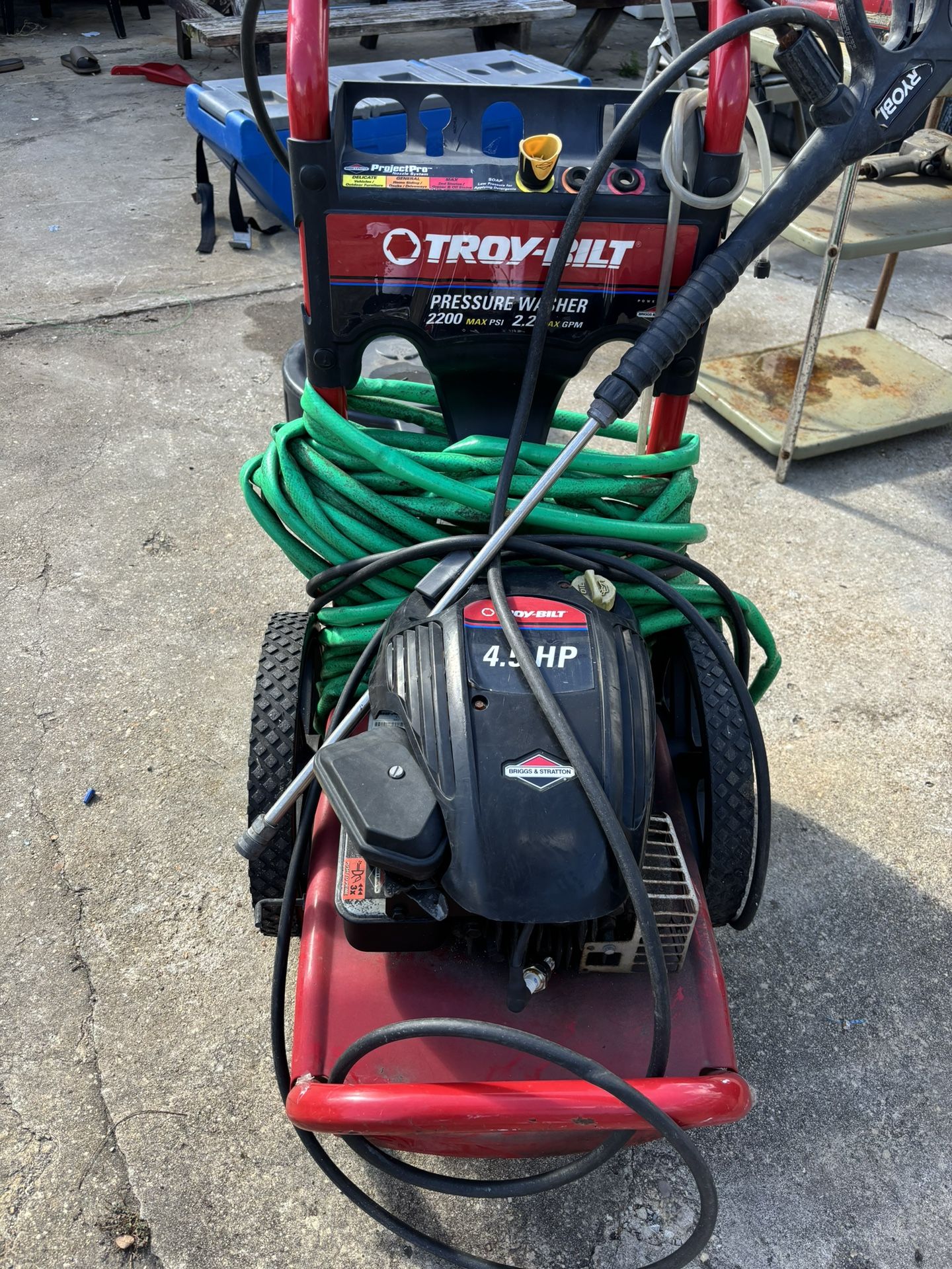 Troy-Bilt Pressure Washer 2200 PSI 2.2 GPM