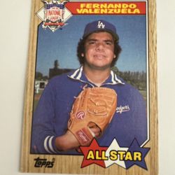 1987 Fernando Valenzuela baseball card