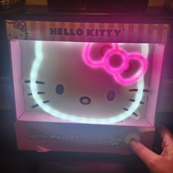 LARGE HELLO KITTY WALL ART. SO CUTE 
