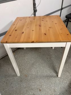 Table and 4 chairs