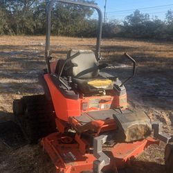 2012 Kubota ZD323 Diesel - Tracked Zero Turn