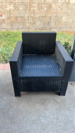2 sets of 3 piece patio furniture does