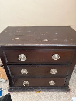 2 Dark Wood 3-Drawer Dresser Nightstands