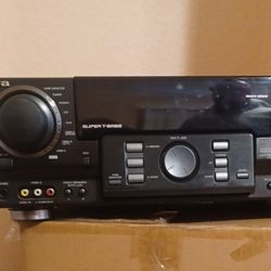 AIWA Amplifier 