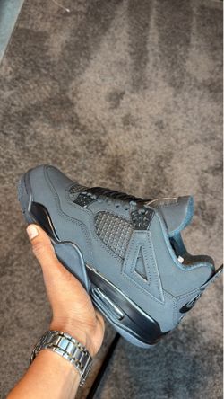 JORDAN 4